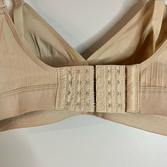 Beige Wireless Nursing Bra – Large | Adjustable, Soft & Supportive - Picture 5 of 11